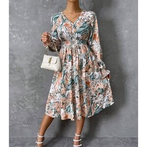 SHEIN Green and Cream Floral Long Sleeve Dress